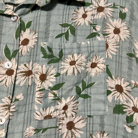 POL Cotton Gauzy Lightweight Floral Plaid Button Down Cuffed Sleeve Blouse - Picture 9 of 11